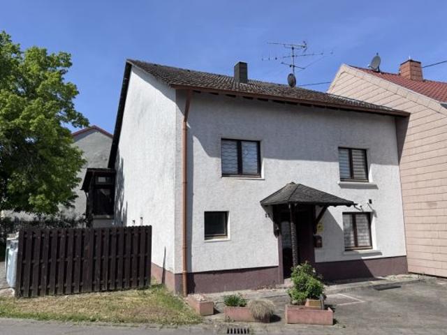 Haus kaufen in Wallerfangen, Saarland