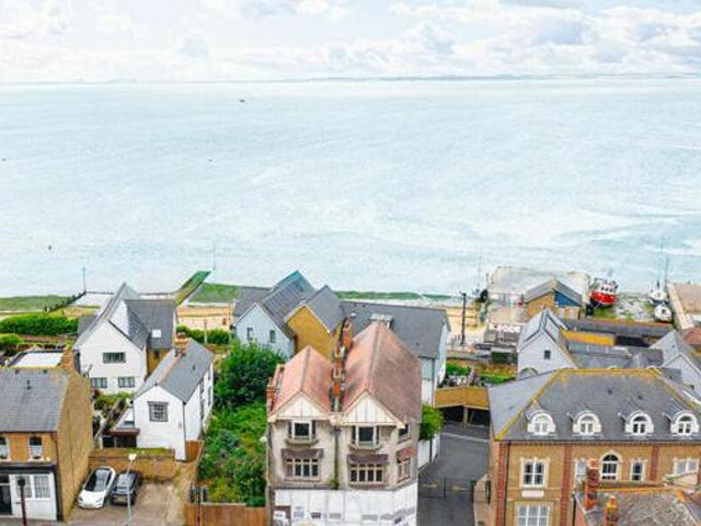House for sale in Alton Barnes, Essex