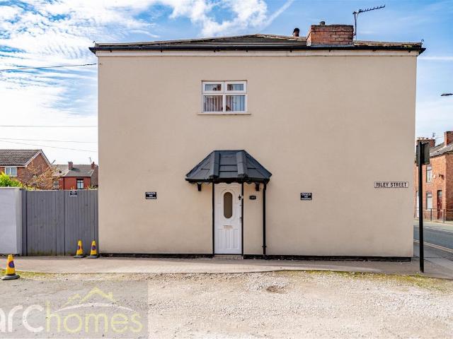 Apartment for rent in Howe Bridge, Wigan