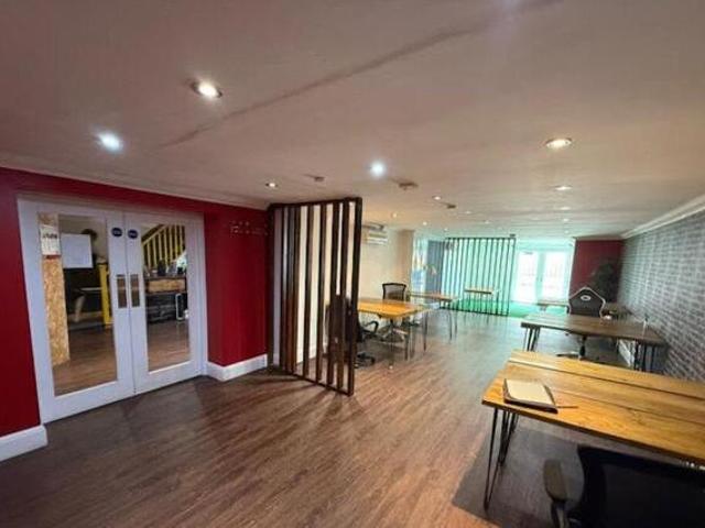 House for rent in Alton Barnes, Essex