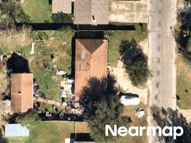House for sale in Long Beach