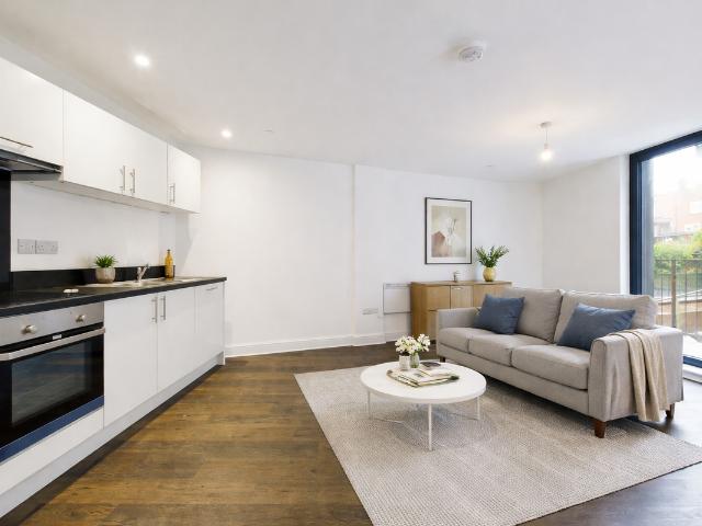 Apartment for rent in Daws Hill, Cressex