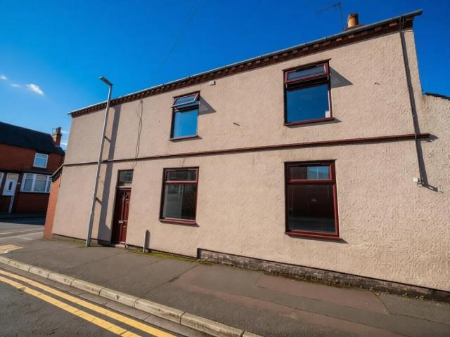 House for rent in Burslem, Stoke-on-Trent