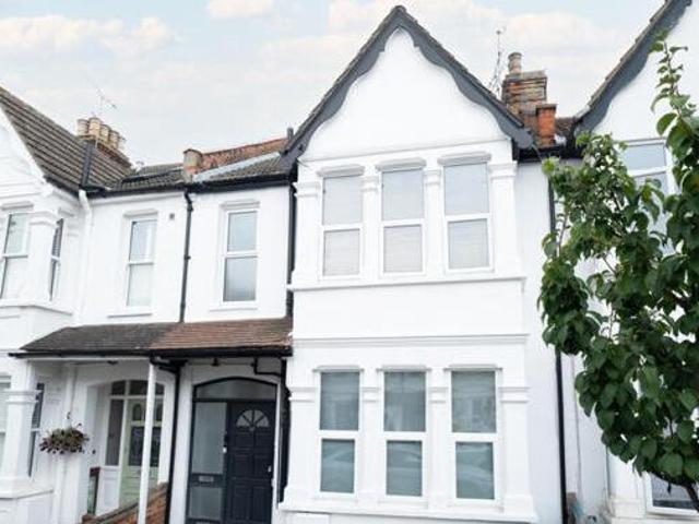 House for sale in Alton Barnes, Essex