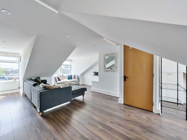 Apartment for rent in Streatham Hill, Greater London