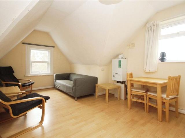 Apartment for rent in London Borough of Lambeth, Greater London