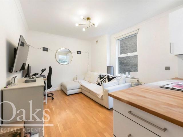 Apartment for rent in Westminster, Victoria