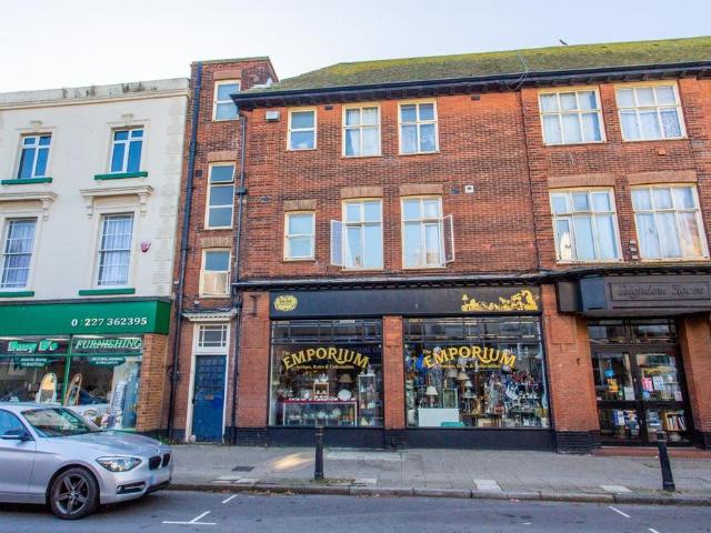 Apartment for rent in Oxenden, The Bridge
