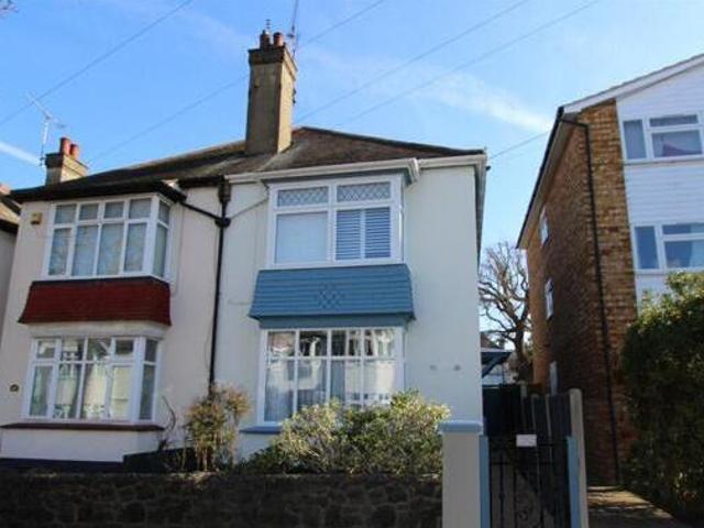 House for sale in Alton Barnes, Essex