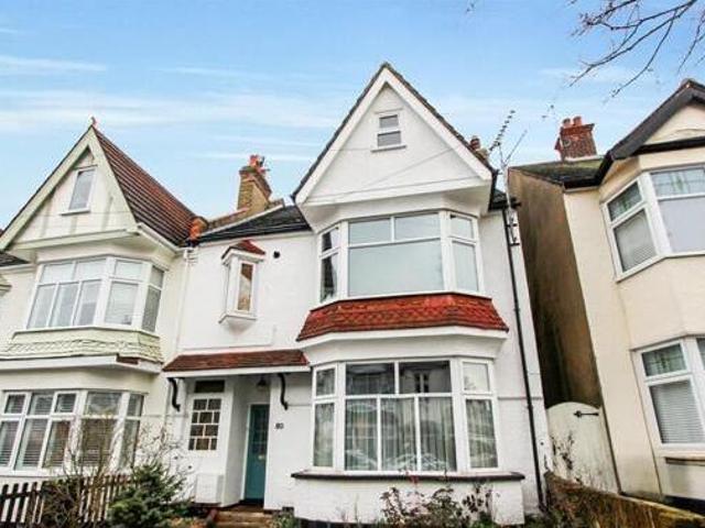 House for rent in Alton Barnes, Essex