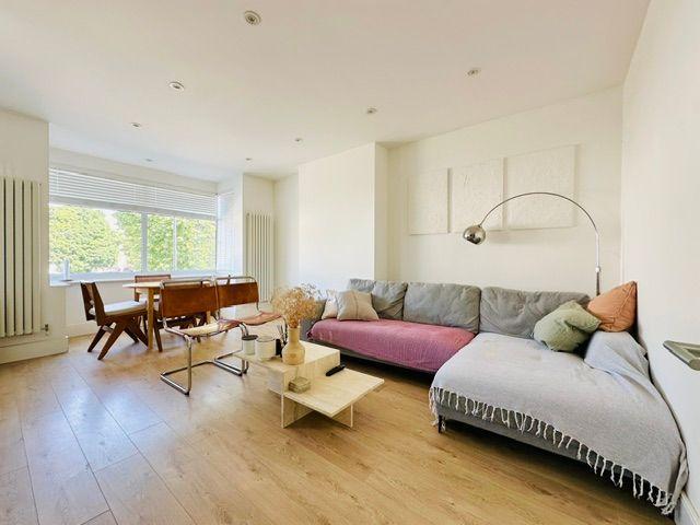 House for rent in London Borough of Ealing, Greater London
