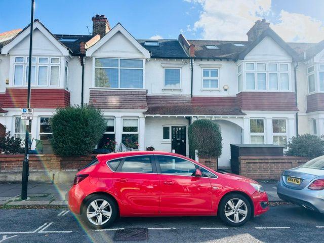 House for rent in London Borough of Ealing, Greater London
