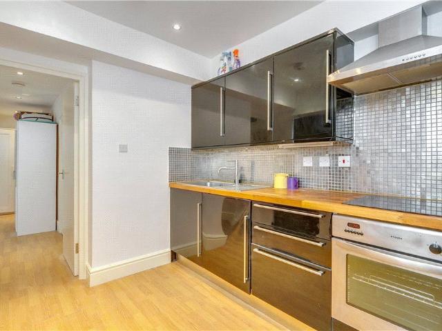 Studio for rent in City of Westminster, Greater London