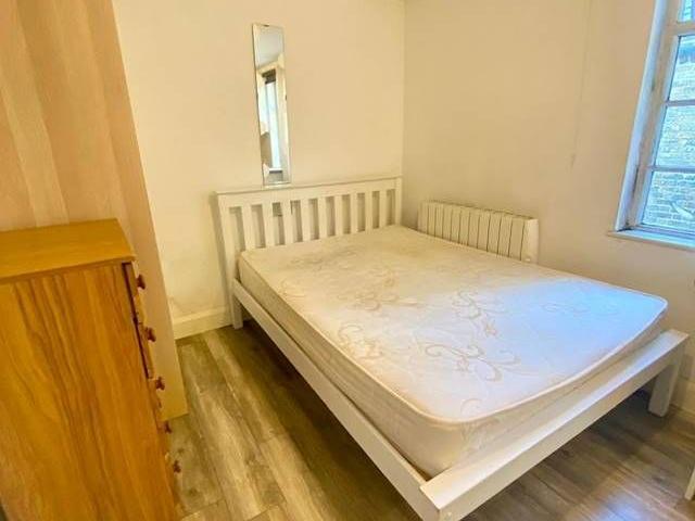 Apartment to rent in Bluebell, North Tipperary