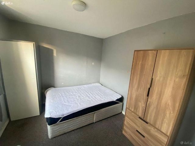 Apartment to rent in Bluebell, North Tipperary