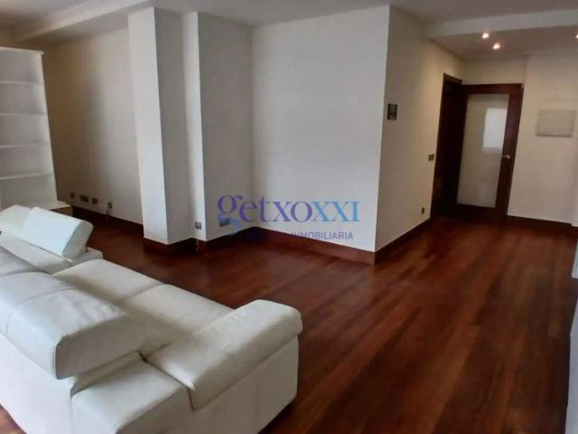 Apartamento en alquiler en Artatza, Leioa