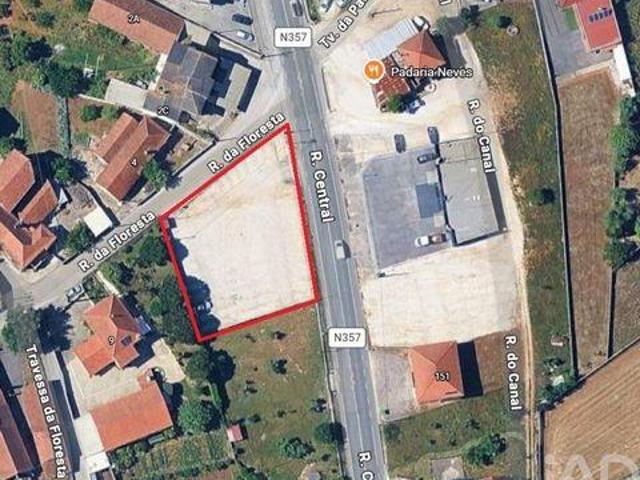 Escritório alugar em Cova Alta, Leiria