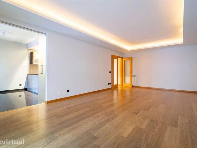 Apartamento alugar em Bairro dos Capuchos, Leiria