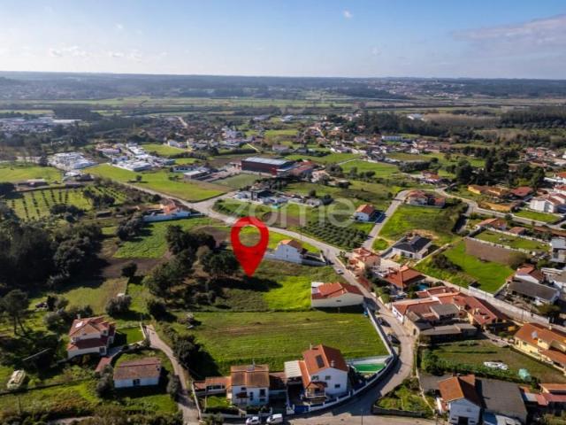 Terreno venda em Leiria