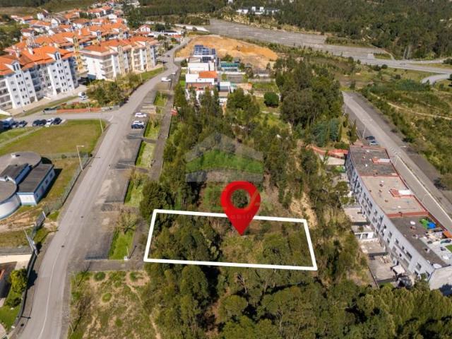 Terreno venda em Leiria