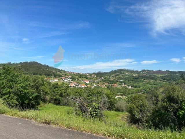 Terreno venda em Leiria