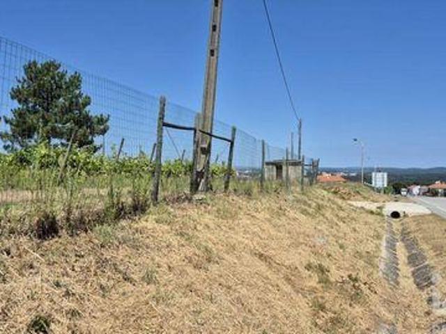 Terreno venda em Parceiros e Azoia, Leiria