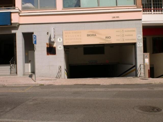 Garagem alugar em Leiria