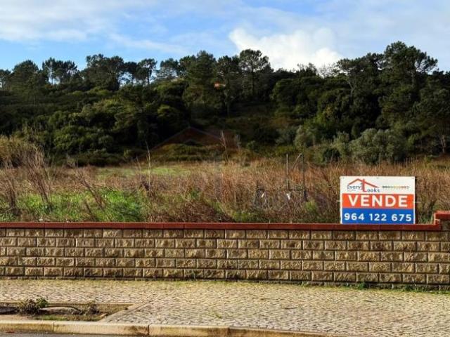 Terreno venda em Olho Marinho, Óbidos