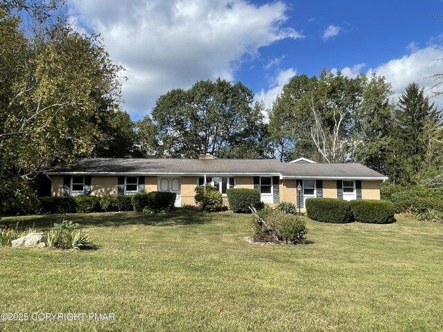 House for sale in Effort, Pennsylvania