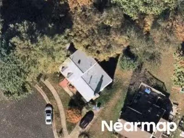 House for sale in Centreville