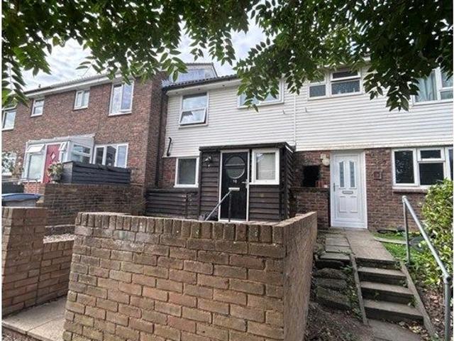 House for rent in Mill Hill, Dover