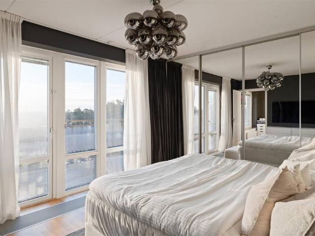 Bostad till salu i Solna, Stockholm