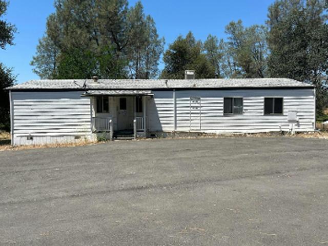 House for sale in Shasta, California