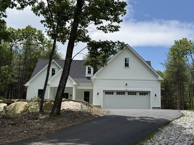 House for sale in Charlton, Massachusetts