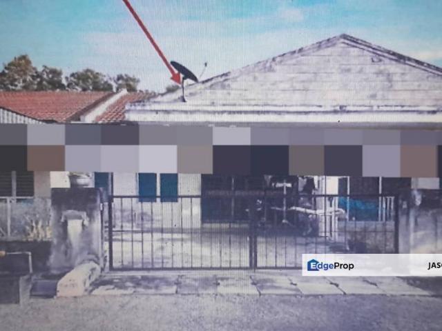 House for sale in Perak Tengah