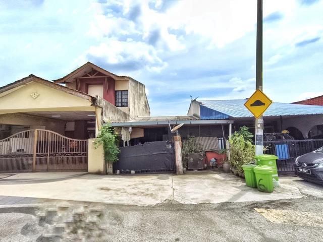 Terraced House for sale in Country Heights Damansara, Kuala Lumpur