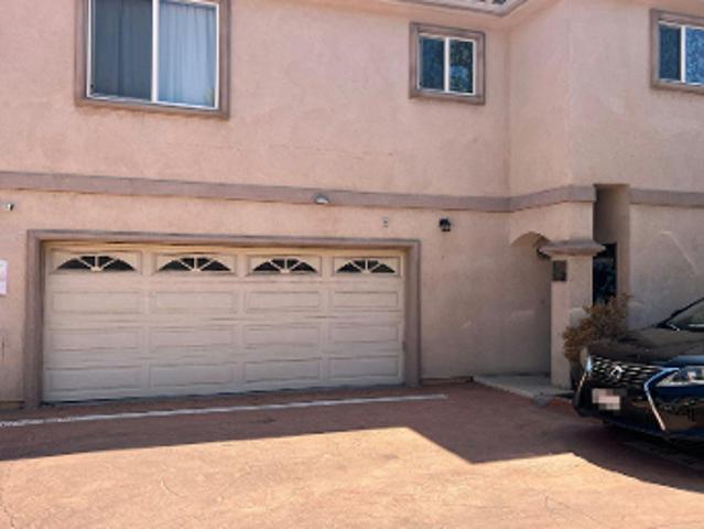 Condo for sale in Hawthorne, California