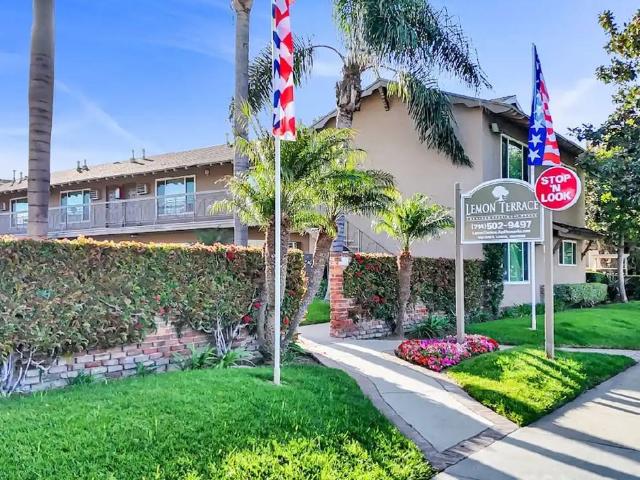 Apartment for rent in Anaheim