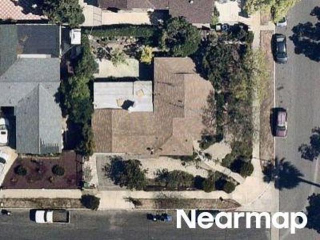 House for sale in North Hollywood