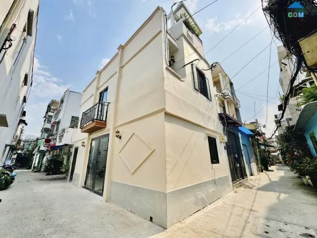 Nhà bán tại Khuôn viên UBND Thành phố Hồ Chí Minh, Thành phố Hồ Chí Minh