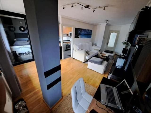Apartamento en alquiler en El Corraón, Lena