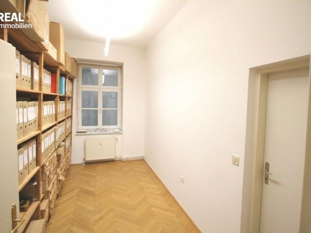 Büro kaufen in Seestadt, Wien