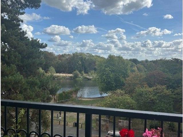 Apartment for rent in Spelthorne, Surrey