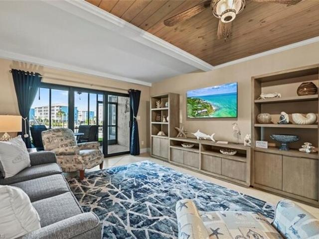 Condo for sale in Fort Myers Beach Condo for sale in Fort Myers Beach