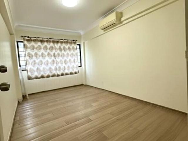 Detached House for sale in Alexandra Road