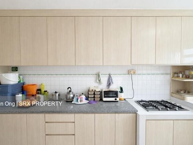 Detached House for sale in Alexandra Road
