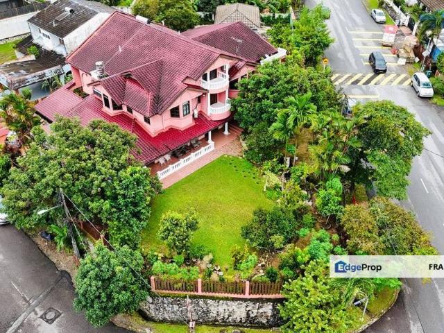 House for sale in Country Heights Damansara, Kuala Lumpur