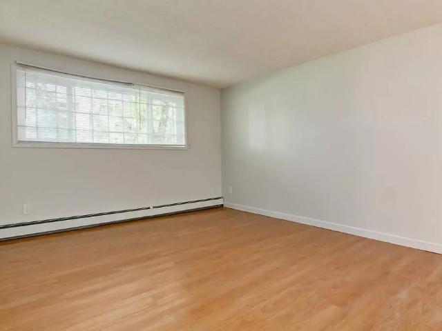 Apartment for rent in Wedgewood, Alberta