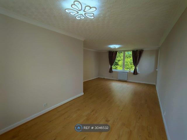 Apartment for rent in Bearsden, Scotland