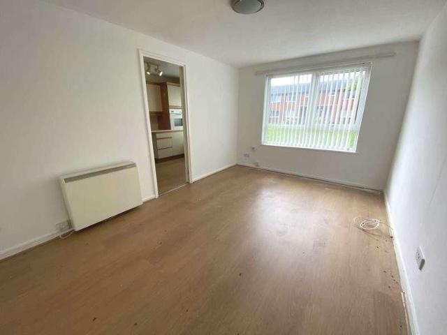 Apartment for rent in Hawes Side, Blackpool